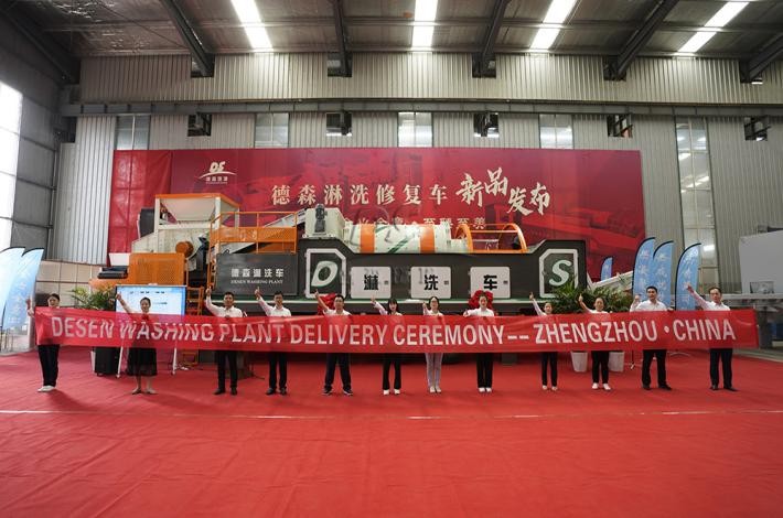 快盈VIII淋洗车合影 快盈VIII淋洗车合影