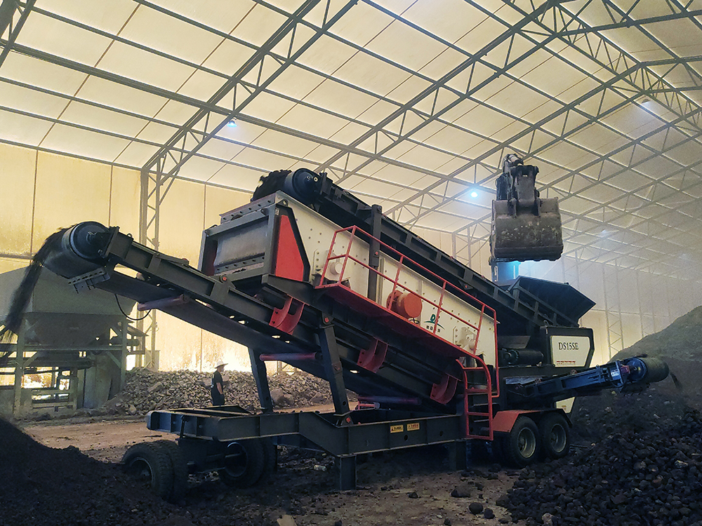 快盈VIII环境移动筛分站