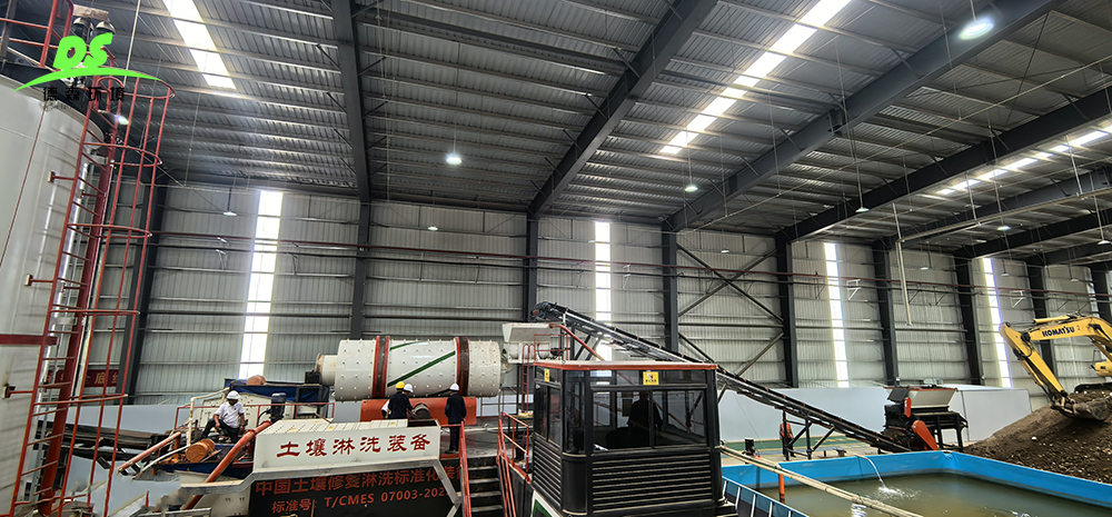 快盈VIII通沟污泥治理现场